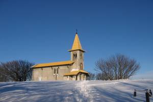 Ski Lodges, Mountain Refuges, Characteristic B&Bs and simply nice places to stay in Italy and the Italian Alps.